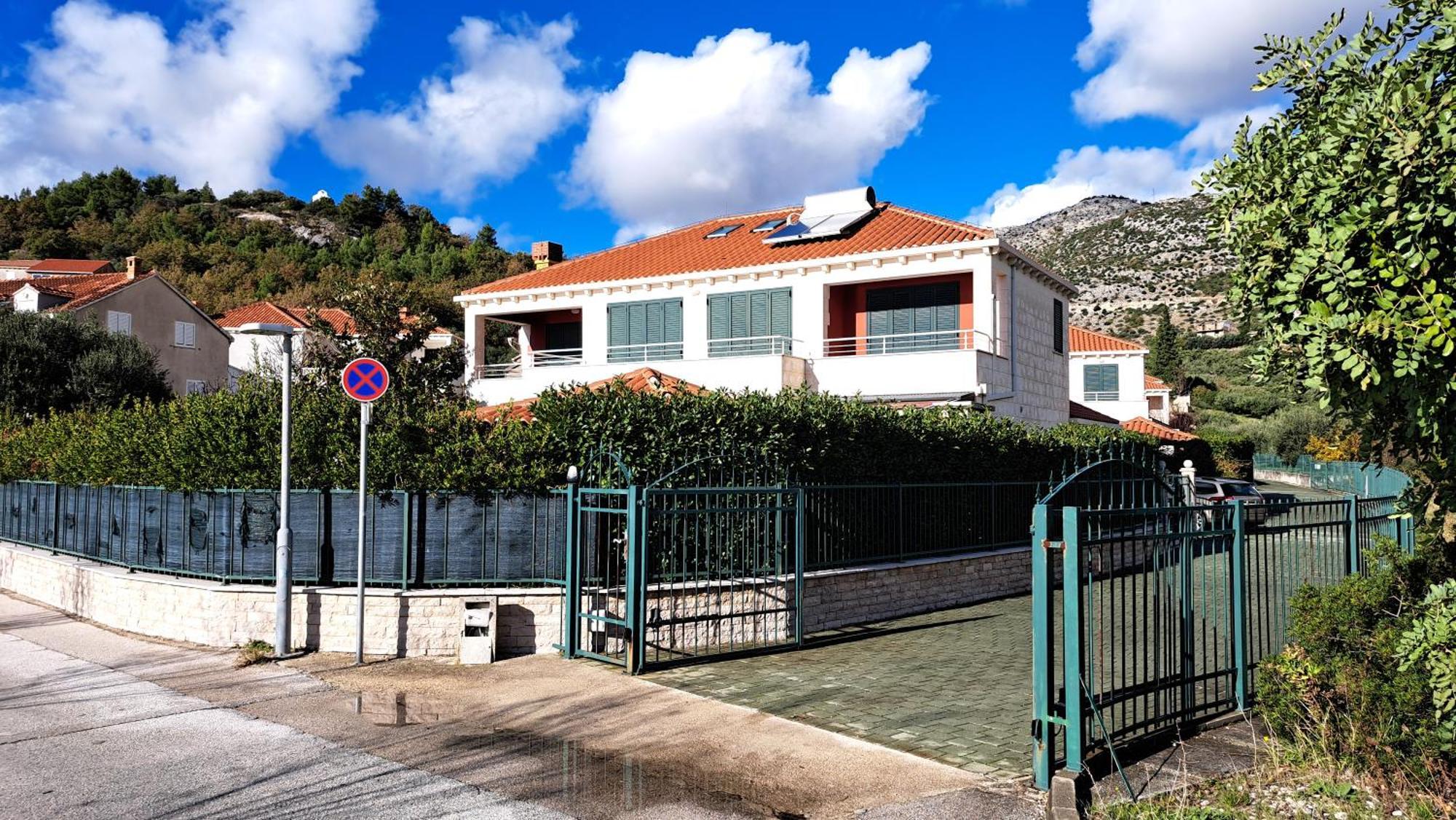 Villa Elizabeth,Слано Екстериор снимка